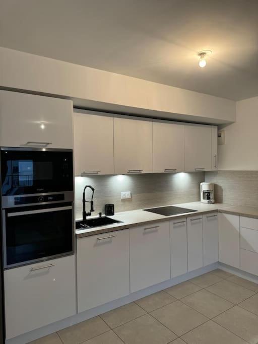 Superbe Appartement - Near Paris 코르베일에쏘네 외부 사진