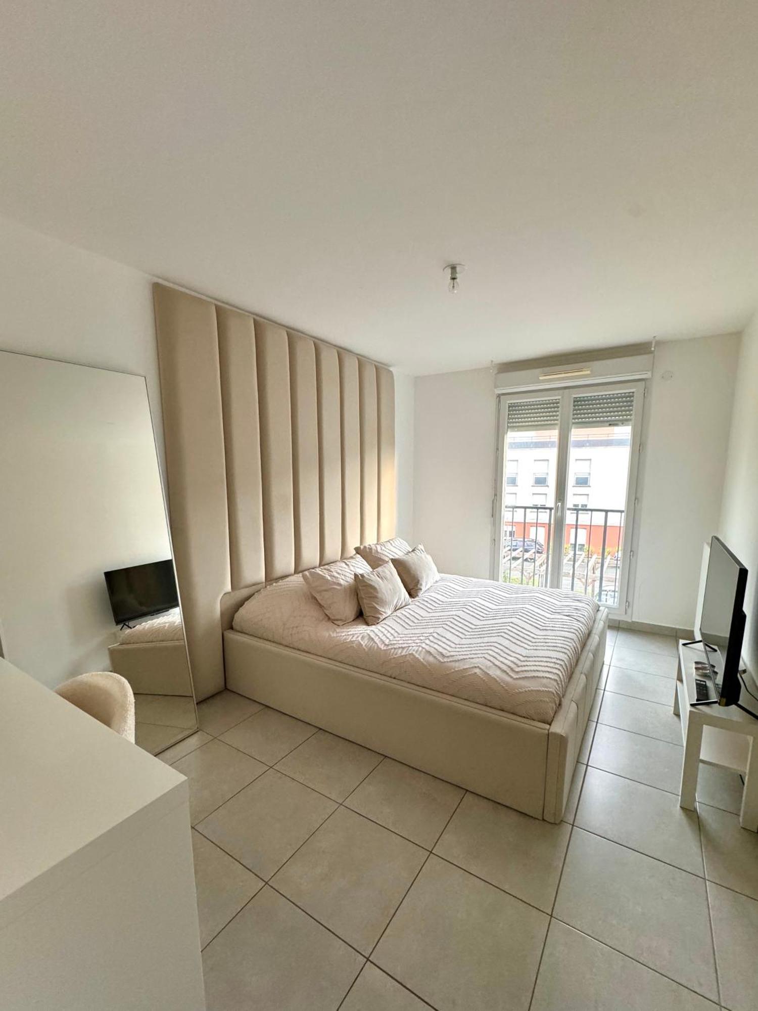 Superbe Appartement - Near Paris 코르베일에쏘네 외부 사진